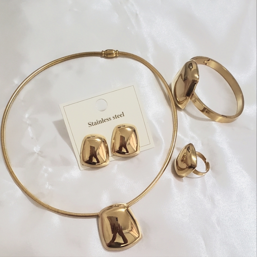 💖 Stainless Steel Necklaces Earrings Bracelet Ring Set